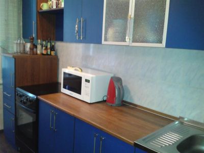 Лот: 3901524. Фото: 1. Кухня со столом в комплекте. Кухонные гарнитуры