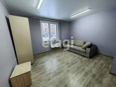 Лот: 25290431. Фото: 1. 3-комн. квартира , Красноярск... Квартиры, студии