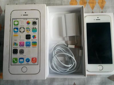 Лот: 7827029. Фото: 1. iPhone 5s Gold 32Gb Обмен. Смартфоны