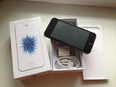 Лот: 8550498. Фото: 1. iPhone SE Новая Точная Мощная... Смартфоны