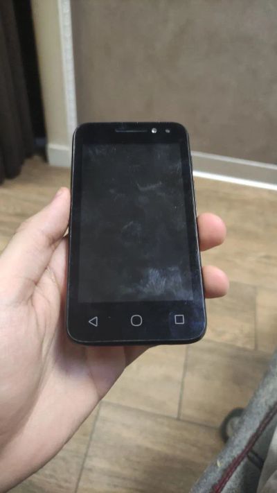 Лот: 20259391. Фото: 1. Смартфон Alcatel Pixi 4 4034D... Чехлы, бамперы