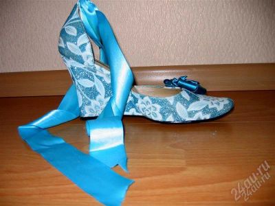 Лот: 1388749. Фото: 1. Туфли вечерние 39-40. Туфли