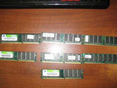 Лот: 3720821. Фото: 1. DDR 256 цена за все три. Оперативная память