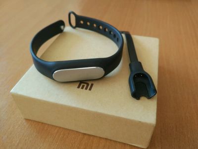 Лот: 7645995. Фото: 1. Браслет Mi Band 1S. Браслеты