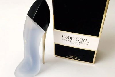 Лот: 12873479. Фото: 1. Good Girl Hair Mist от Carolina... Женская парфюмерия