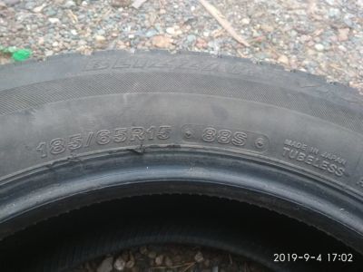 Лот: 14721203. Фото: 1. шины Bridgestone 185/65r15 88s. Шины