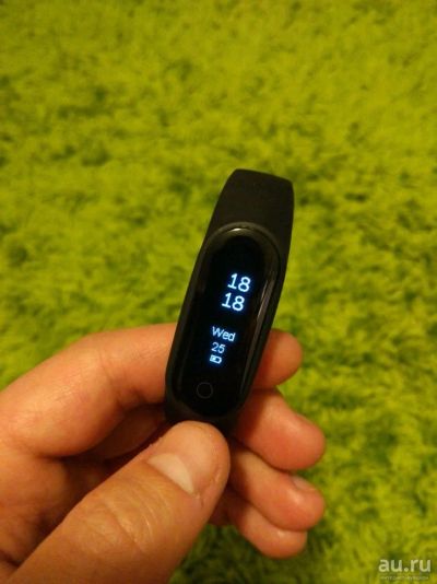 Лот: 10513734. Фото: 1. Smart Band (браслет типа Xiaomi... Смарт-часы, фитнес-браслеты, аксессуары