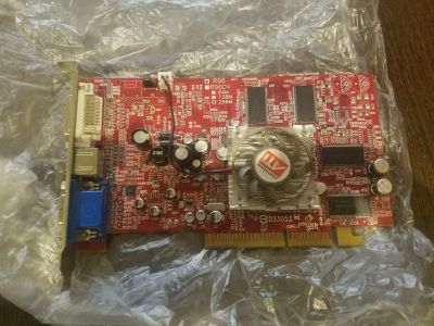 Лот: 11289683. Фото: 1. Две видеокарты по 256мб AGP. Видеокарты