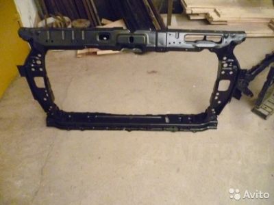 Лот: 9027511. Фото: 1. Рамка радиатора Hyundai Solaris. Кузов