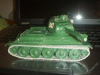 Лот: 1958985. Фото: 1. Модель танка Т-34. Военная техника