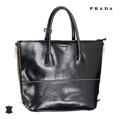 Лот: 6741854. Фото: 1. Сумка PRADA черная. Сумки