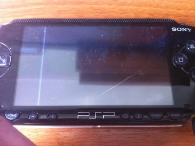 Лот: 4016689. Фото: 1. PSP-1000 Разбит экран. Игровые приставки, консоли