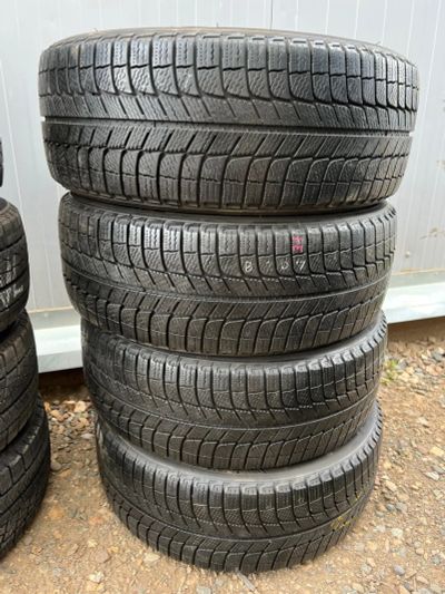 Лот: 19708170. Фото: 1. Michelin X-Ice 3 215/55 R17 идеал... Шины