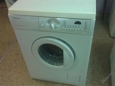 Лот: 2948073. Фото: 1. Стиральная машина Electrolux EWS... Стиральные машины