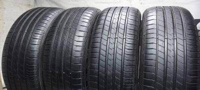 Лот: 22491738. Фото: 1. 225/55R18 98V Dunlop SP Sport... Шины