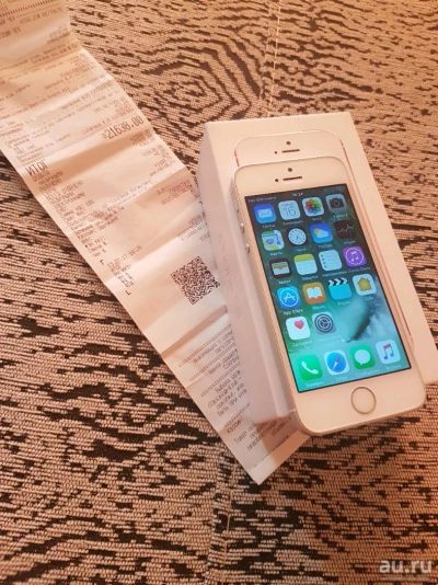 Лот: 10117071. Фото: 1. iPhone SE 32Gb, куплен 13.07.2017. Смартфоны