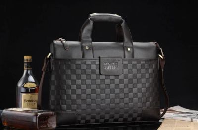 Лот: 6704231. Фото: 1. Мужская кожаная сумка портфель... Сумки