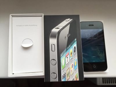 Лот: 7163635. Фото: 1. iPhone 4 8gb. Смартфоны