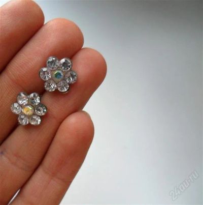 Лот: 941647. Фото: 1. серьги-цветочки. Серьги, каффы