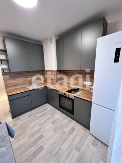 Лот: 22223850. Фото: 1. Сдам 2-комн. кв. 53 кв.м. Красноярск... Квартиры, студии