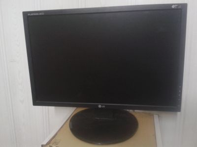Лот: 17279662. Фото: 1. Монитор LG flatron L204WT-BF. ЖК-мониторы