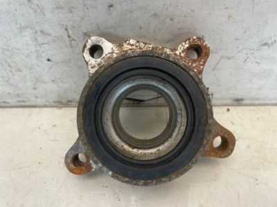 Лот: 24240763. Фото: 1. ступица Toyota Land Cruiser Prado... Двигатель и элементы двигателя