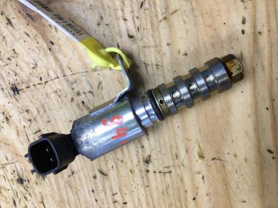 Лот: 18531733. Фото: 1. Клапан vvti Nissan Serena C25... Двигатель и элементы двигателя