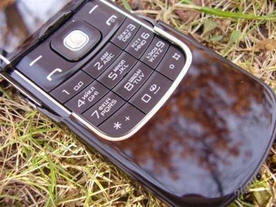 Лот: 1646283. Фото: 1. NOKIA 8600 LUNA. Кнопочные мобильные телефоны