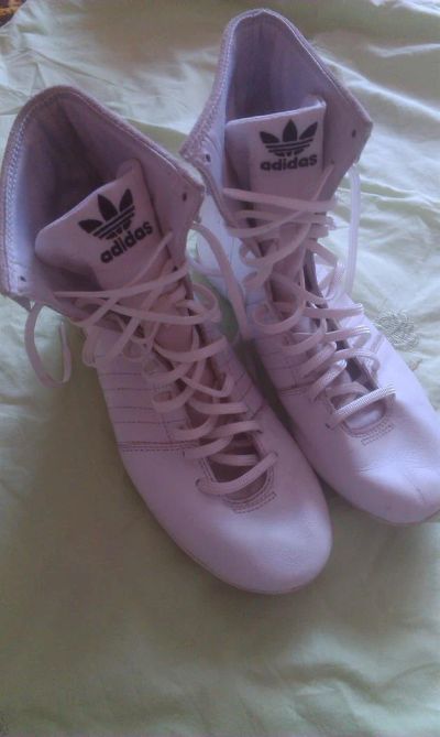 Лот: 3905656. Фото: 1. кроссовки ботинки adidas смотрите... Ботинки, полуботинки