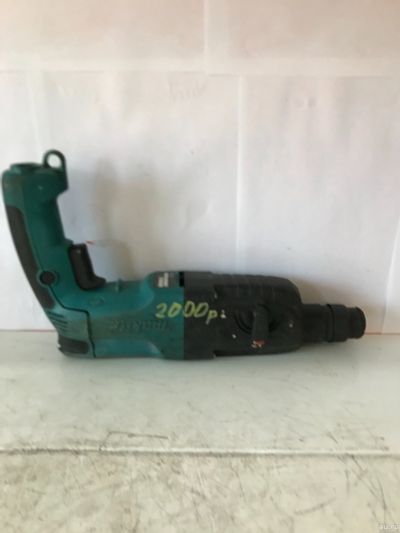 Лот: 18262740. Фото: 1. Перфоратор Makita HR2450. Электроинструмент