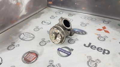 Лот: 23590621. Фото: 1. Клапан EGR Ford Mondeo HJBA 1333572. Выхлопная система