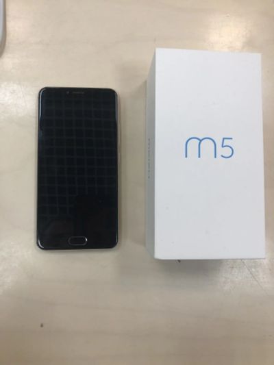 Лот: 13830239. Фото: 1. MEIZU M5 16Gb Gold/Black (Б/У... Смартфоны