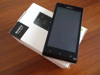 Лот: 5017443. Фото: 1. Sony Xperia J читать описание. Смартфоны