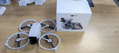 Лот: 25557547. Фото: 1. Квадрокоптер DJI Flip (RC 2... Квадрокоптеры