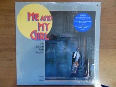 Лот: 23518076. Фото: 1. Various. "Me And My Girl." LP... Аудиозаписи