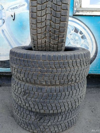 Лот: 13602297. Фото: 1. Dunlop 235/55/18 комплект зимней... Шины
