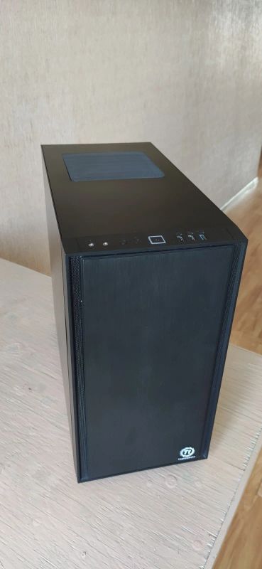 Лот: 17998216. Фото: 1. Корпус Thermaltake Versa H17. Корпуса, блоки питания