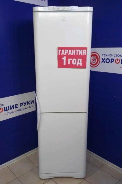 Лот: 17017833. Фото: 1. Холодильник indesit c 240 g.016... Холодильники, морозильные камеры