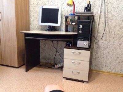 Лот: 7964551. Фото: 1. Стол компьютерный. Компьютерные и письменные столы