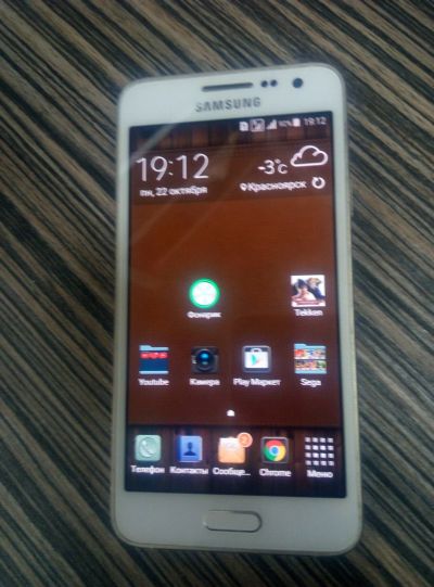 Лот: 12475326. Фото: 1. Samsung A3 (A300F) 2015г. Смартфоны