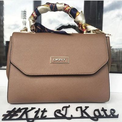 Лот: 6110465. Фото: 1. Сумка DKNY. Сумки