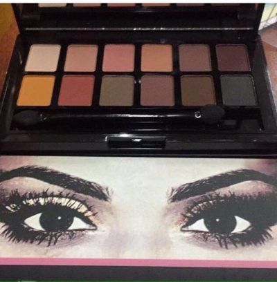 Лот: 9937155. Фото: 1. тени HUDA матовые. Макияж