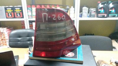 Лот: 7847501. Фото: 1. Фонарь правый Mercedes-Benz ML... Оптика и освещение