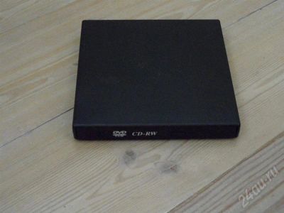 Лот: 546273. Фото: 1. Внешний USB мобильный DVD-ROM... Приводы CD, DVD, BR, FDD