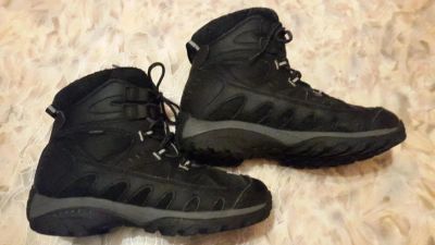 Лот: 10532997. Фото: 1. Ботинки зимние Merrell р-р 41... Ботинки