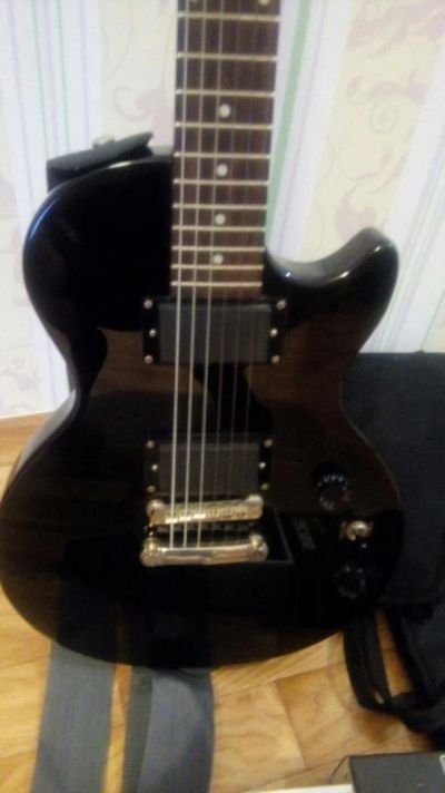 Лот: 9467314. Фото: 1. Epiphone Les Paul special II. Гитары