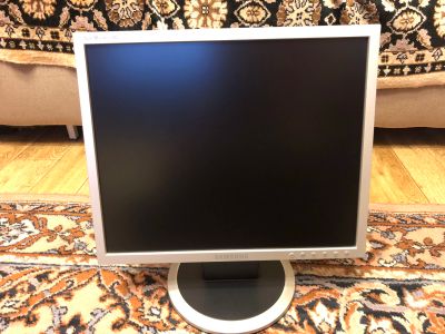 Лот: 11507560. Фото: 1. Монитор Samsung 740N. ЖК-мониторы