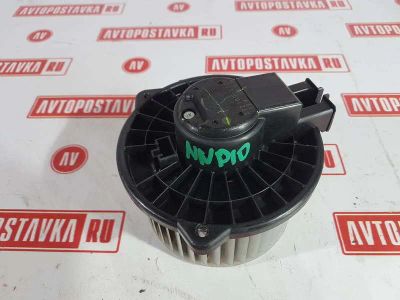 Лот: 20898447. Фото: 1. Моторчик печки Toyota Porte NNP10... Двигатель и элементы двигателя