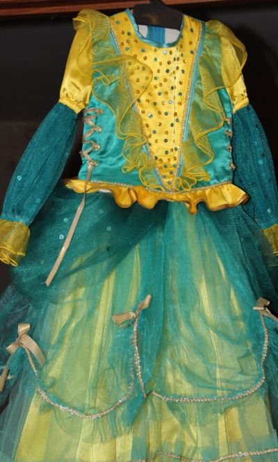 Лот: 4837304. Фото: 1. Новогодний костюм принцессы, царевны... Детские карнавальные, праздничные костюмы