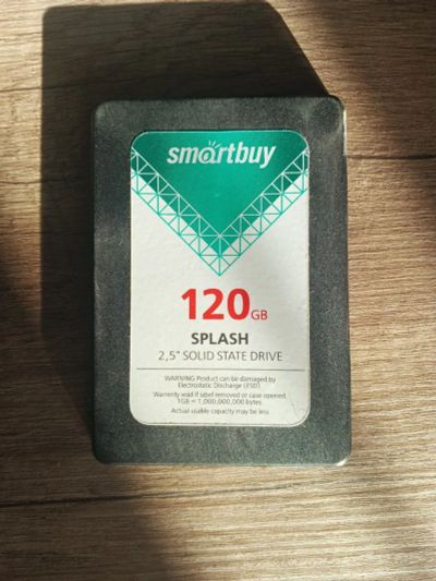 Лот: 24613917. Фото: 1. 120 ГБ 2.5" SATA накопитель Smartbuy. SSD-накопители